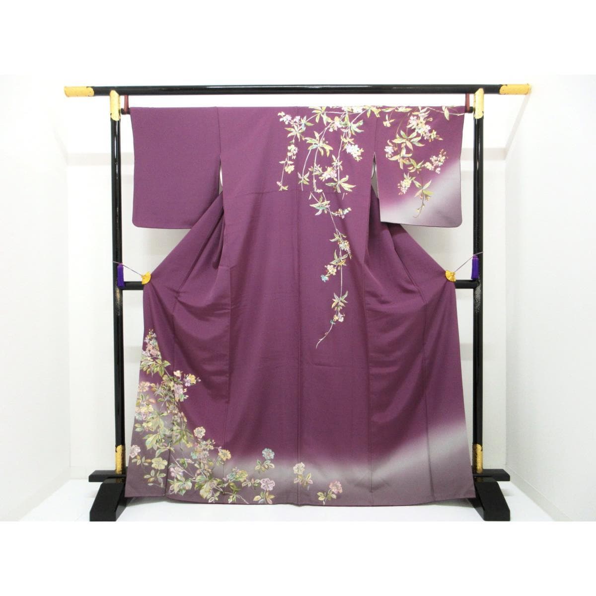 訪問着　刺繍加工ボカシ染