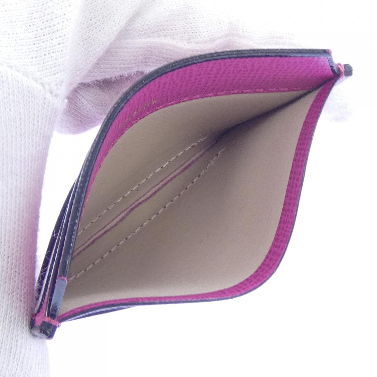 ヴァレクストラ VALEXTRA クレジットカードホルダー 6カード SGNL0077028L99CC99 CARD CASE