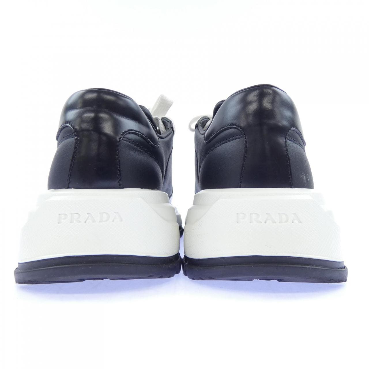 プラダ PRADA トライアングルロゴ 1E804M スニーカー