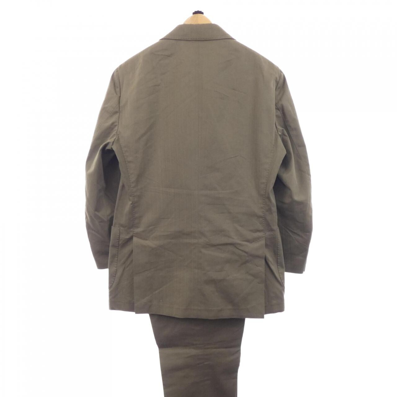 ラルディーニ LARDINI スーツ