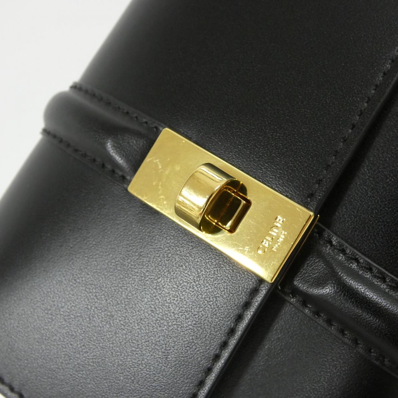 セリーヌ スモール ウォレット 16 10F523CQ7 財布