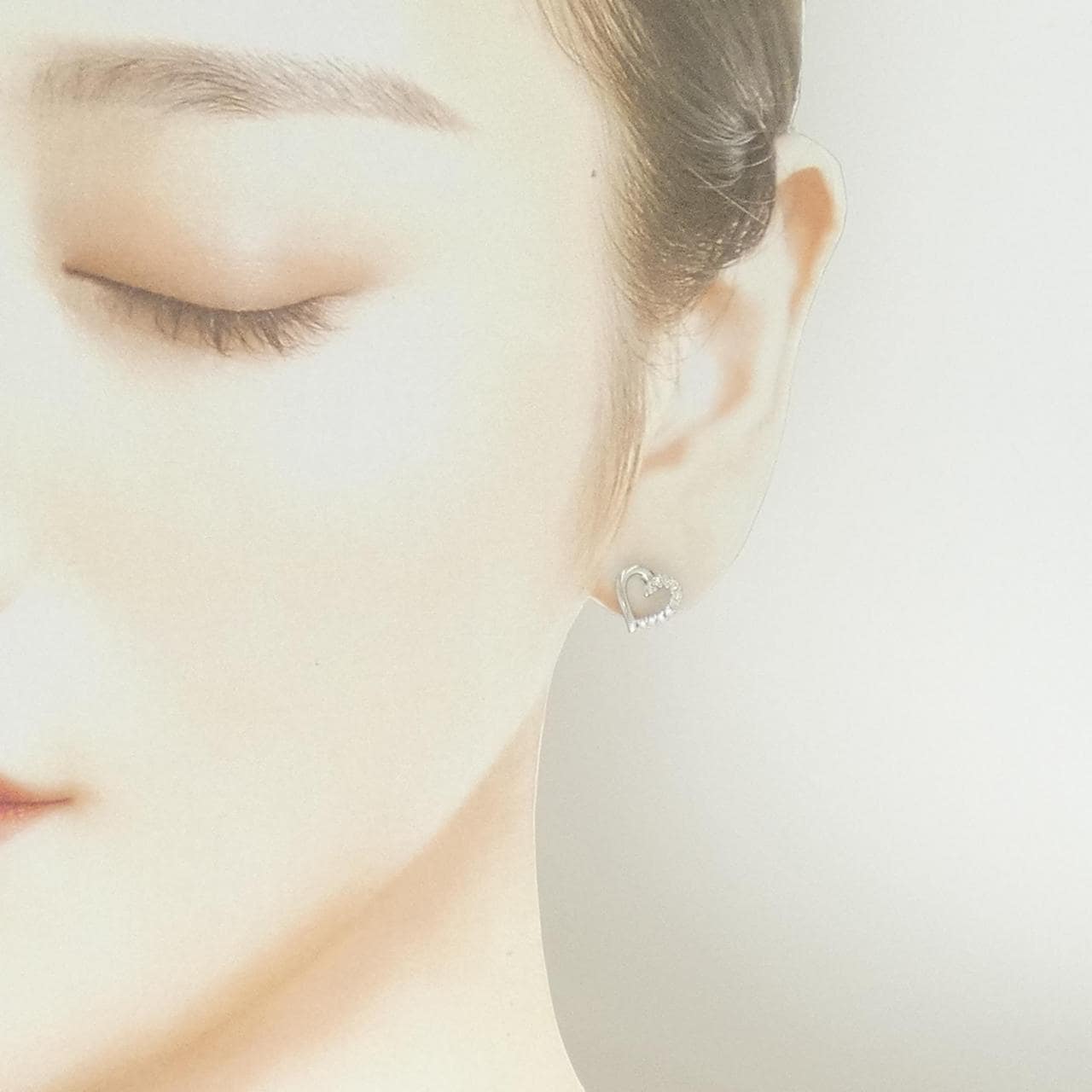 K18WG ハート ダイヤモンド ピアス 0.20CT