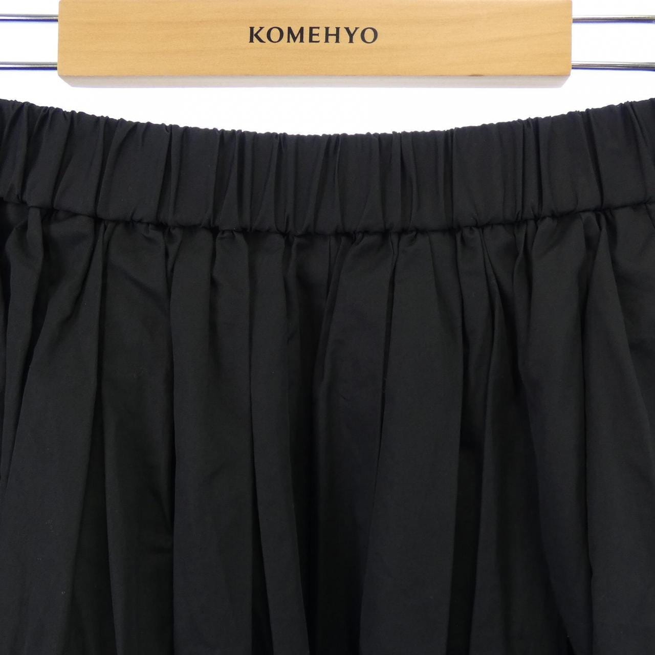 ドゥーズィエムクラス DEUXIEME CLASSE スカート