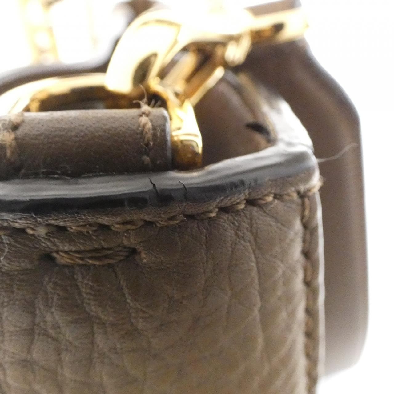 フェンディ セレリア 8BH368 SFR バッグ