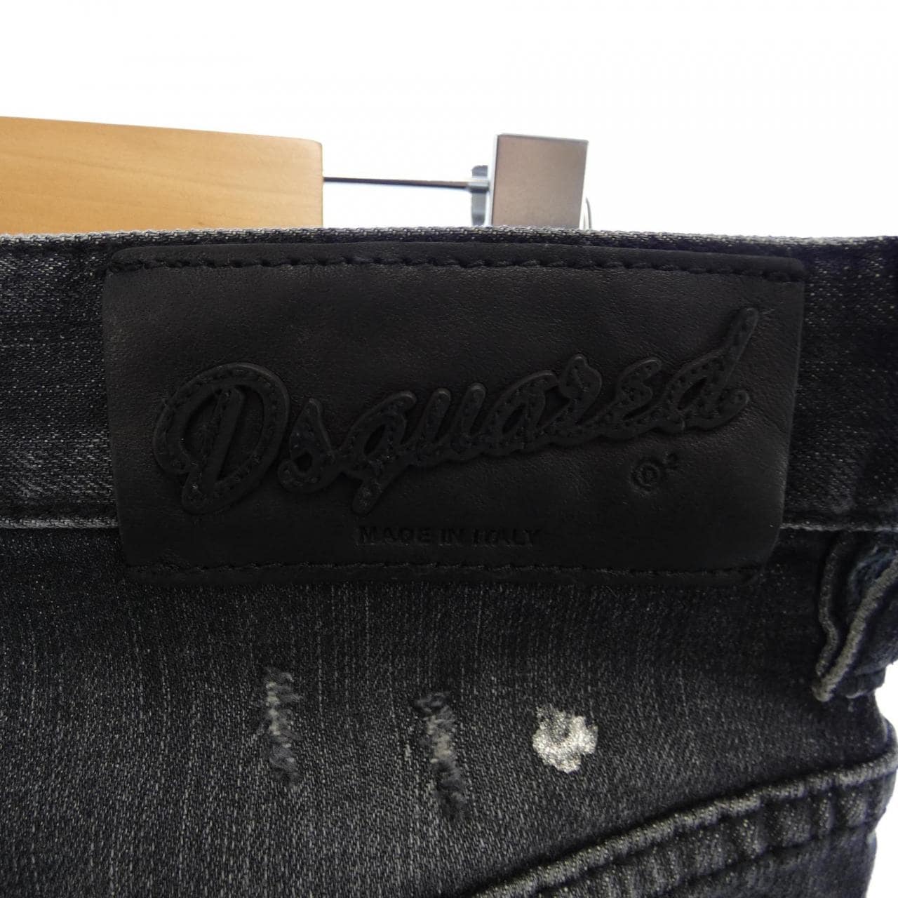 ディースクエアード DSQUARED2 S74LA0806 ジーンズ