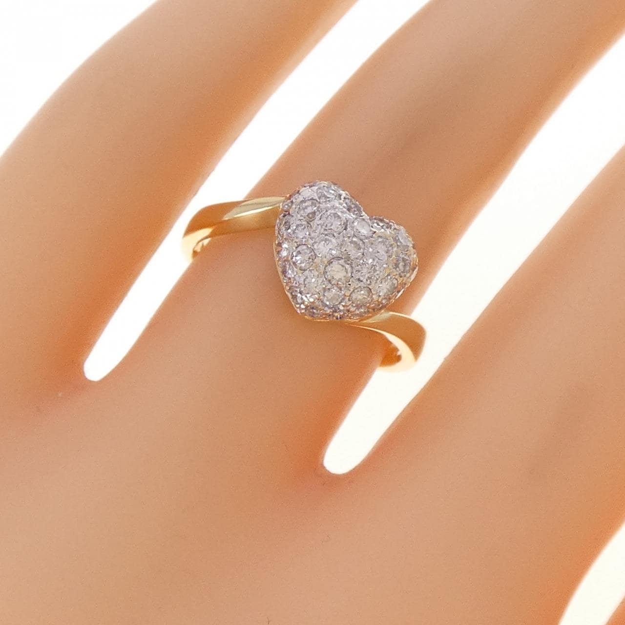 750YG/750WG パヴェ ハート ダイヤモンド リング 0.62CT