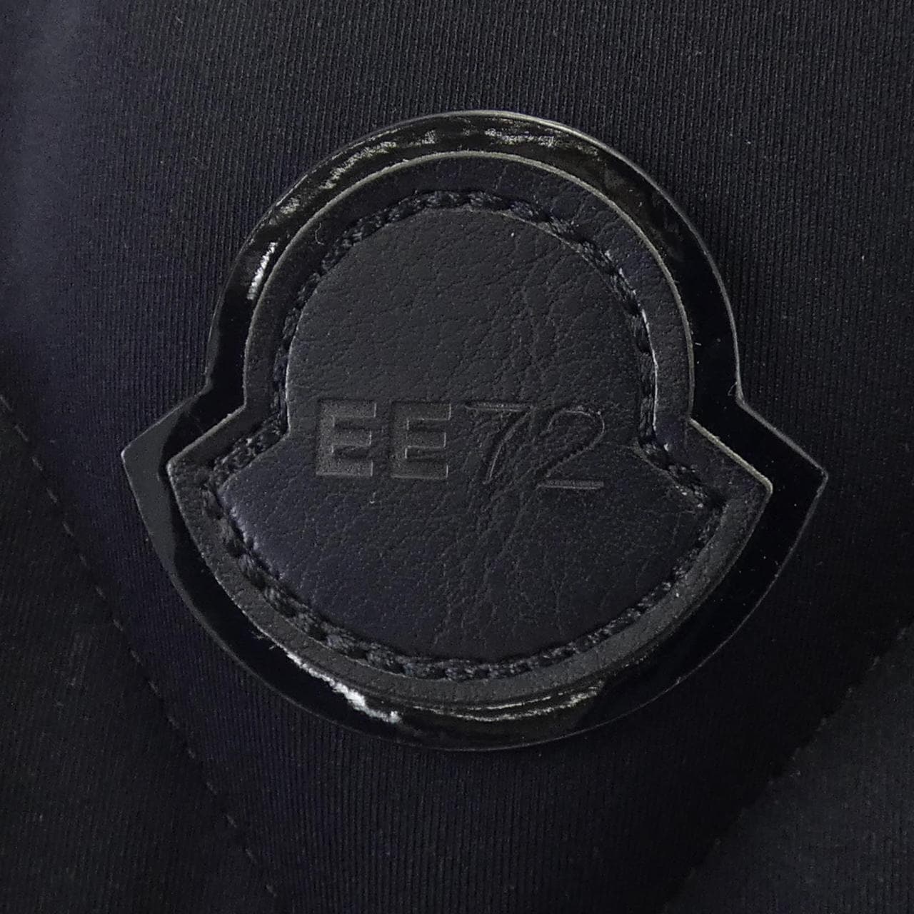 モンクレール ジーニアス MONCLER GENIUS EE72 BY EDWARD ENNINFUL SEYMOUR ダウンジャケット