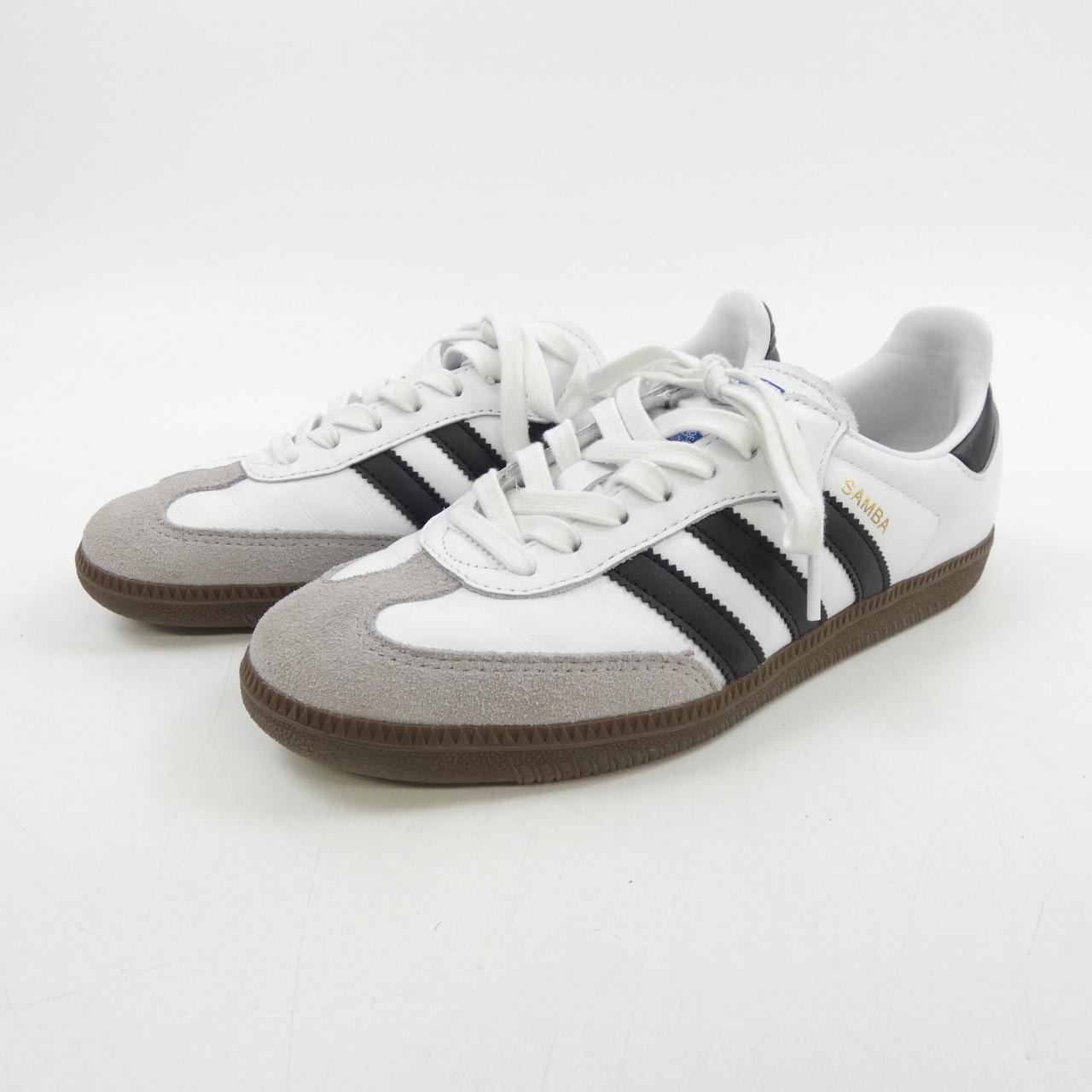アディダス ADIDAS スニーカー