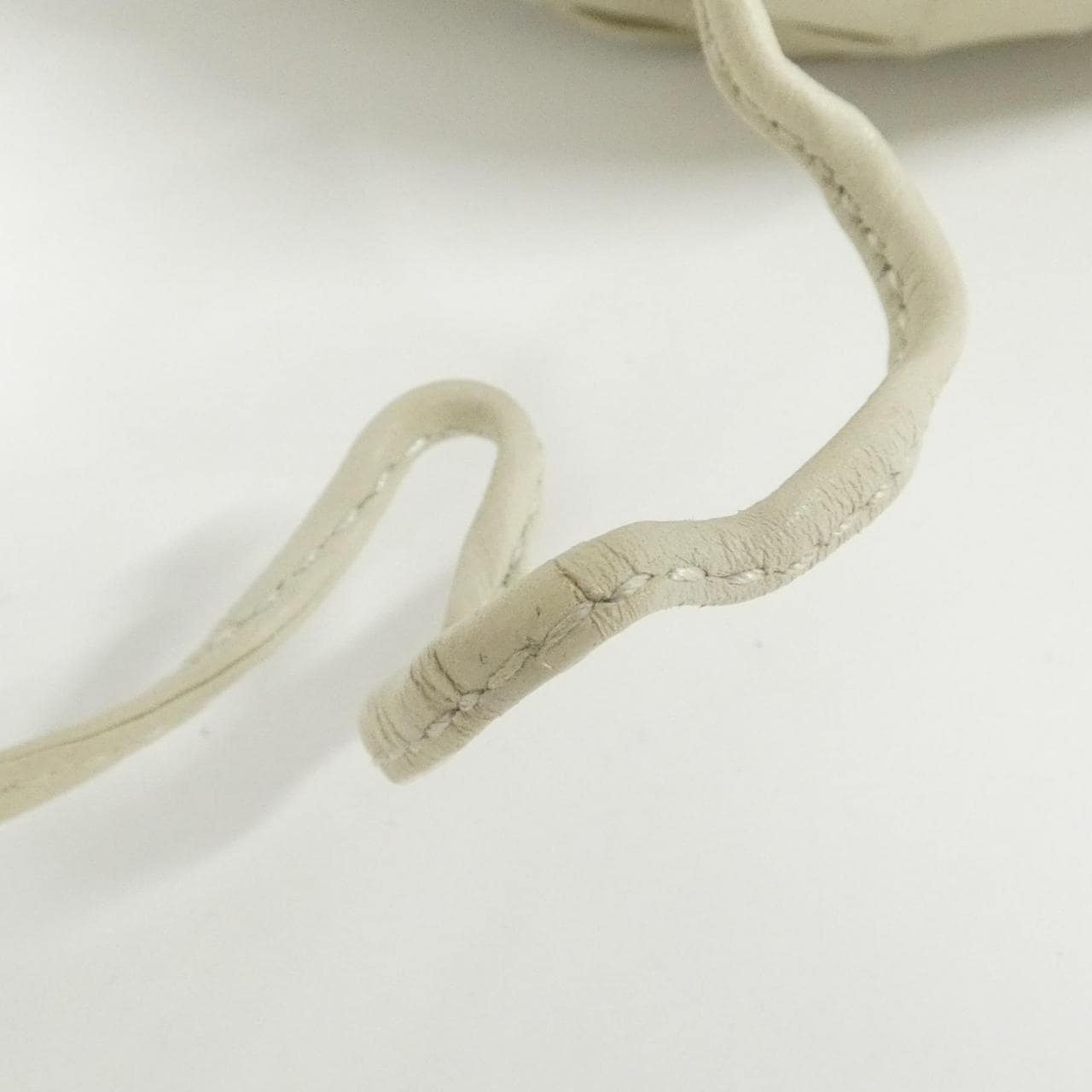 ボッテガヴェネタ 585852 VCPP1 ショルダーバッグ