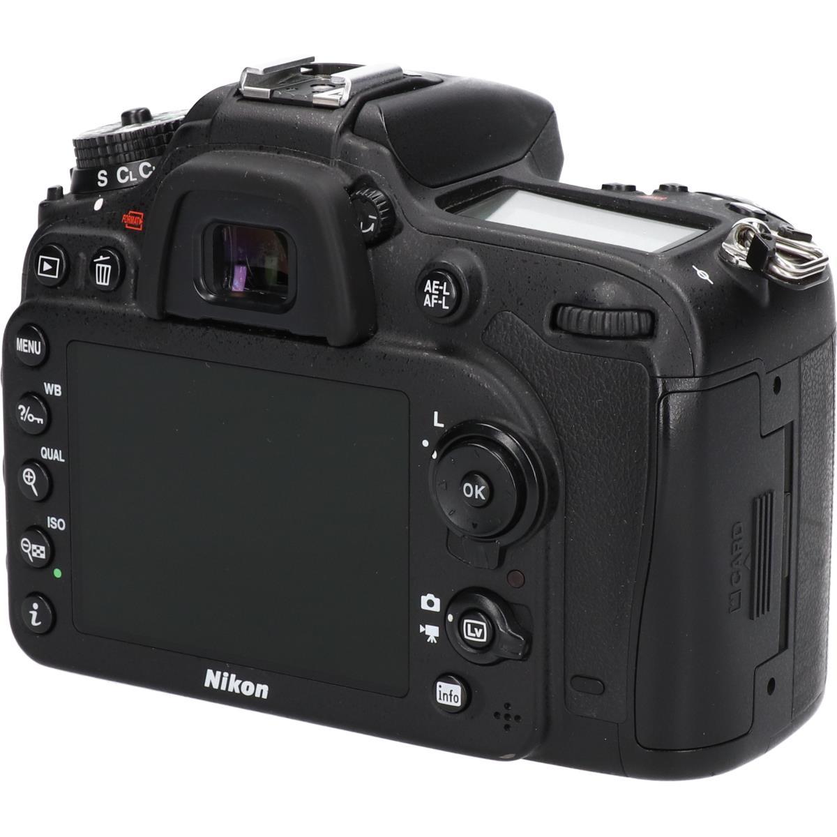 NIKON D7100