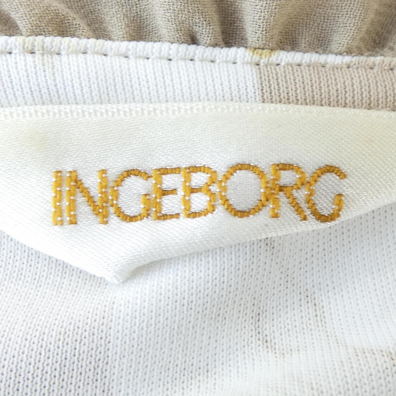 インゲボルグ INGEBORG P023WUAL20B トップス