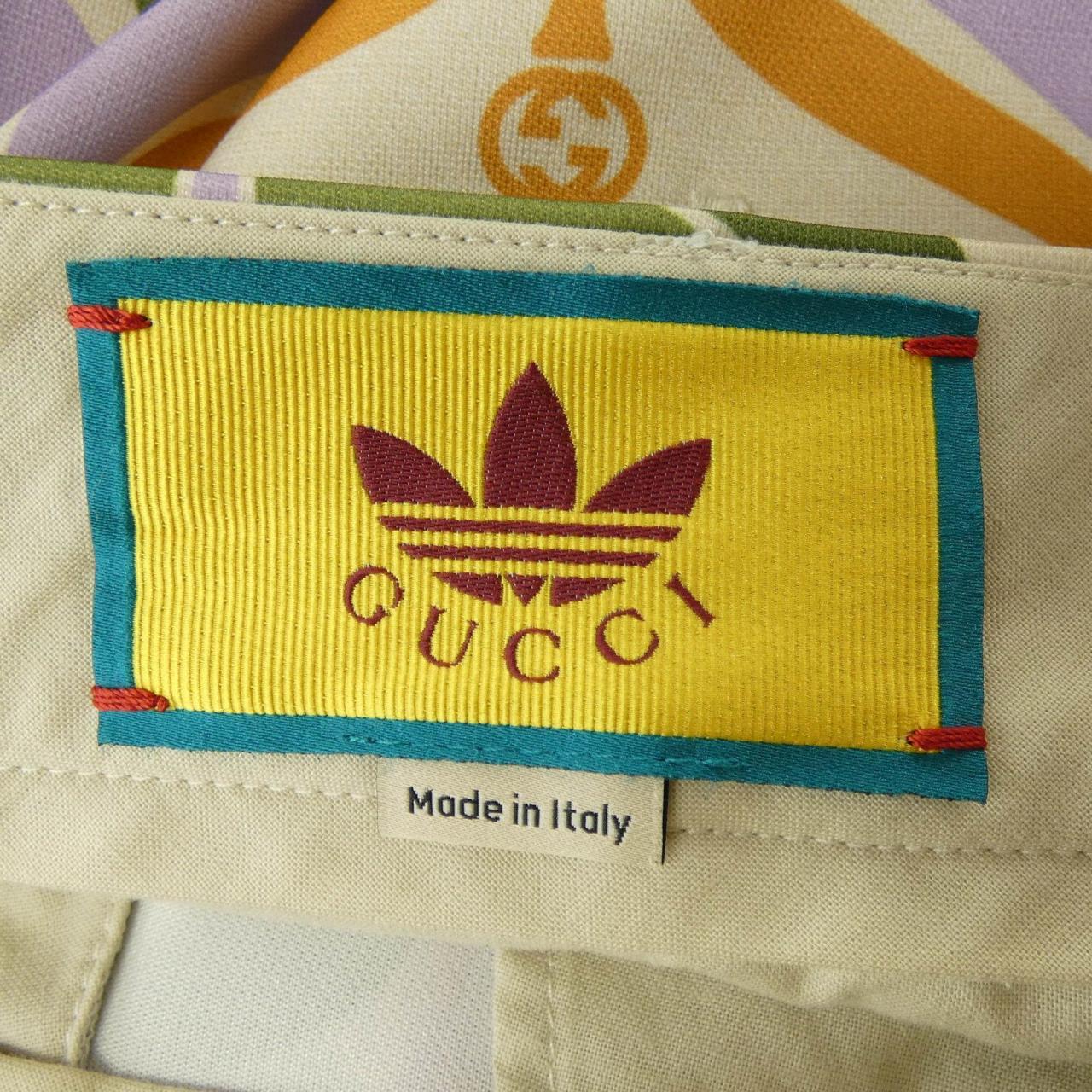 グッチ GUCCI ADIDAS 696657 ZAJOU ショートパンツ