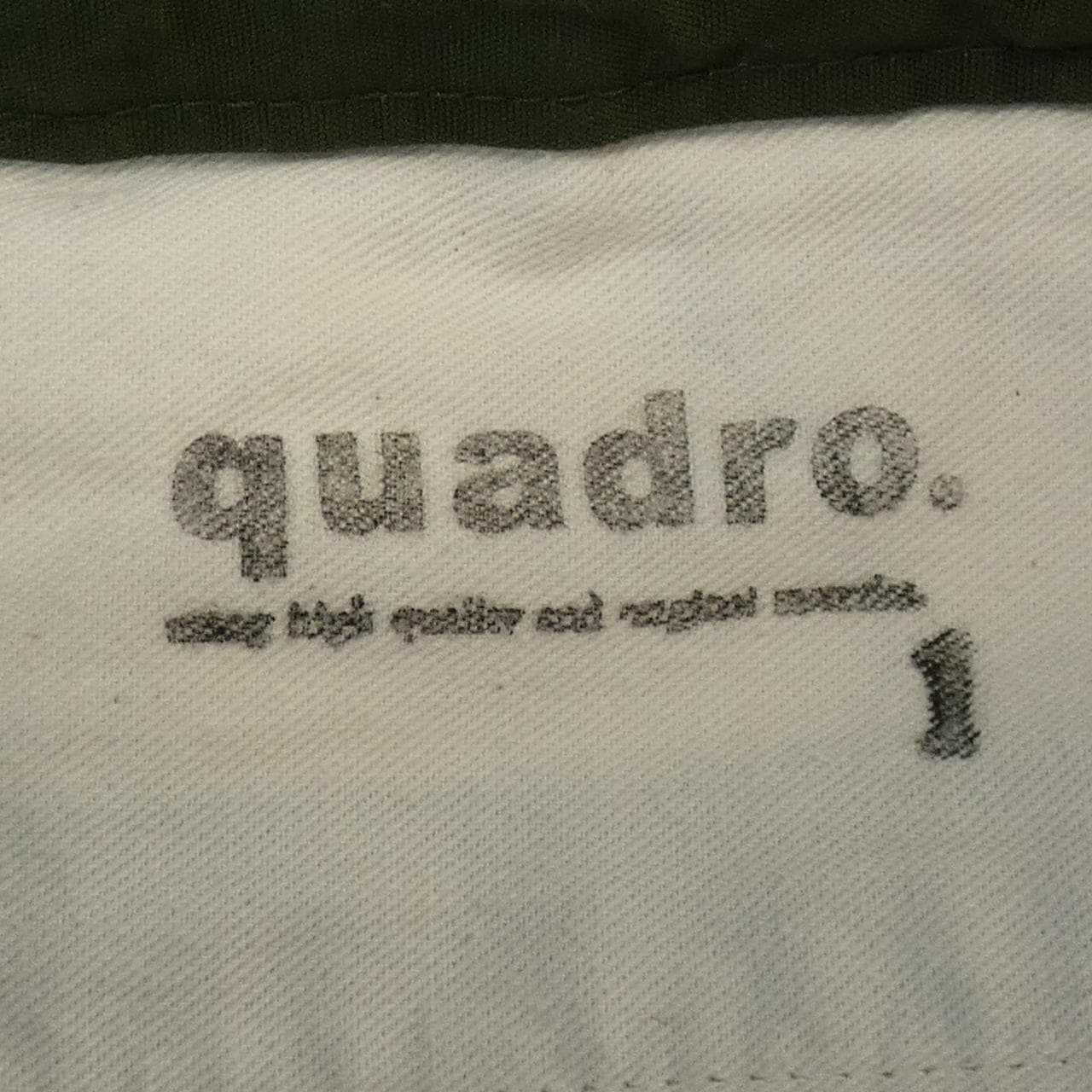 QUADRO パンツ