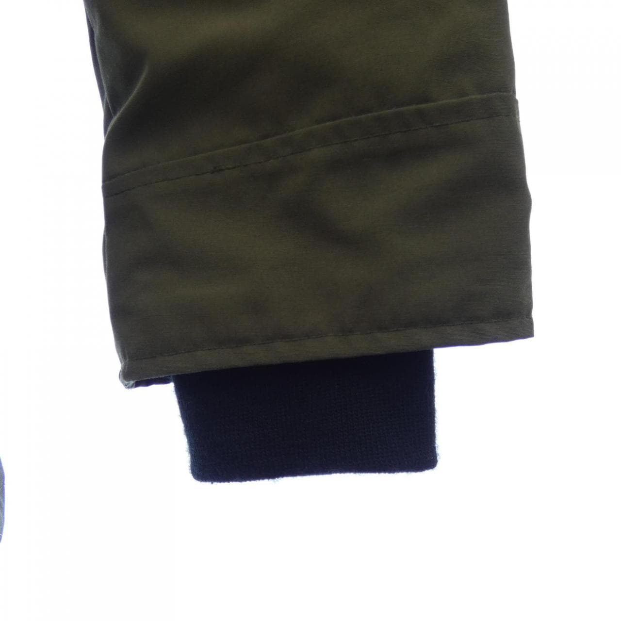 加拿大鵝CANADA GOOSE羽絨服