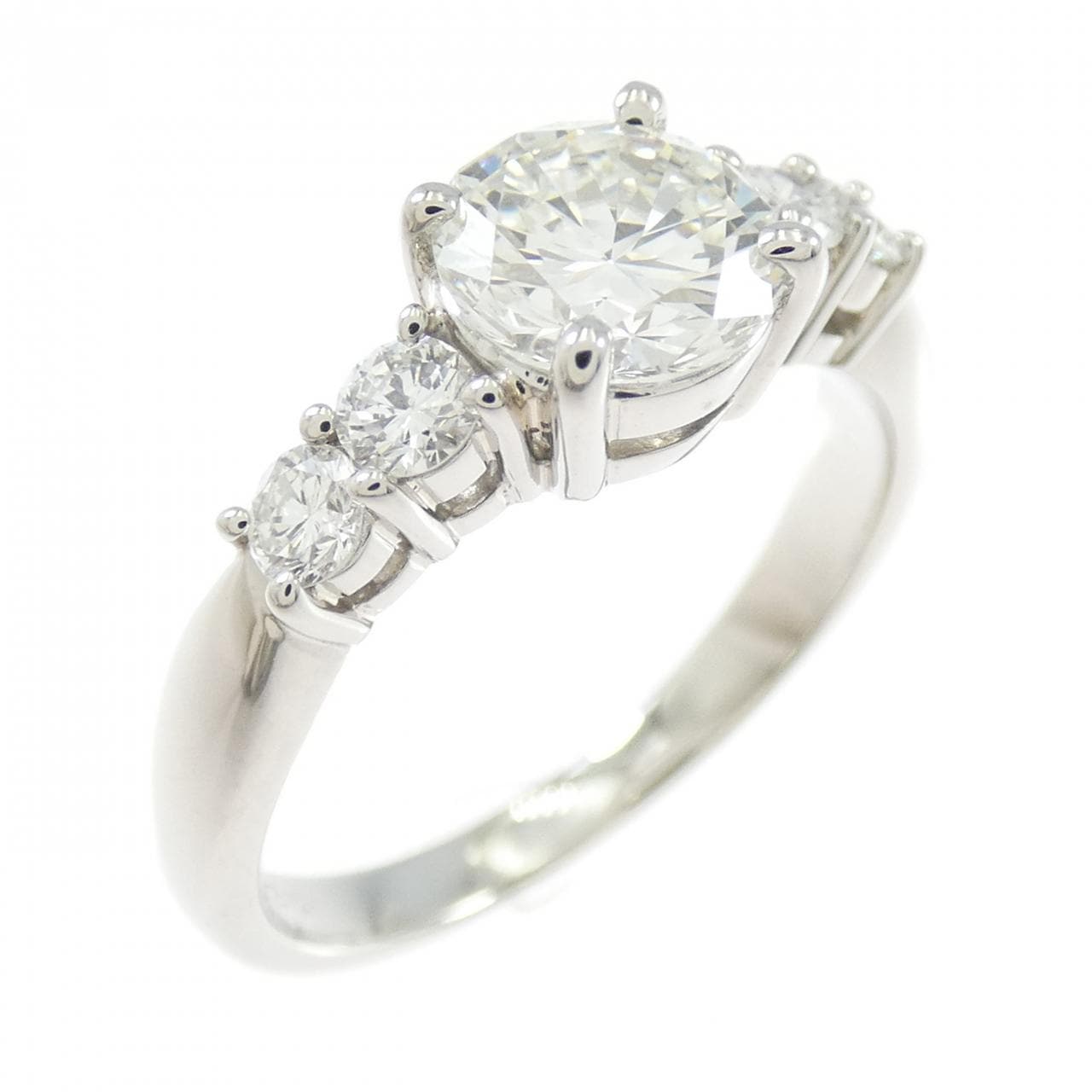 PT900鑽石戒指，0.884克拉，H色，VS2淨度，良好