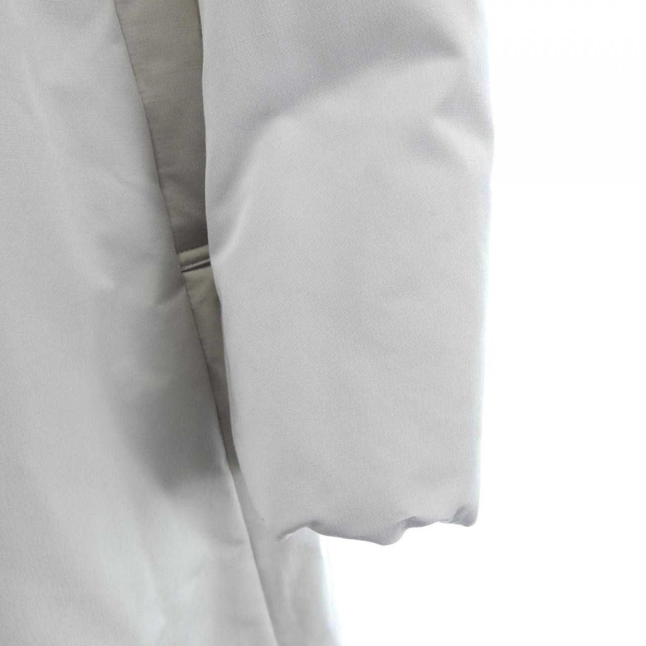 ニジュウサンク 23区 コート