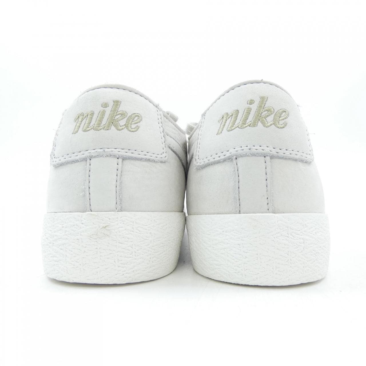 ナイキ NIKE AA4274 001 スニーカー