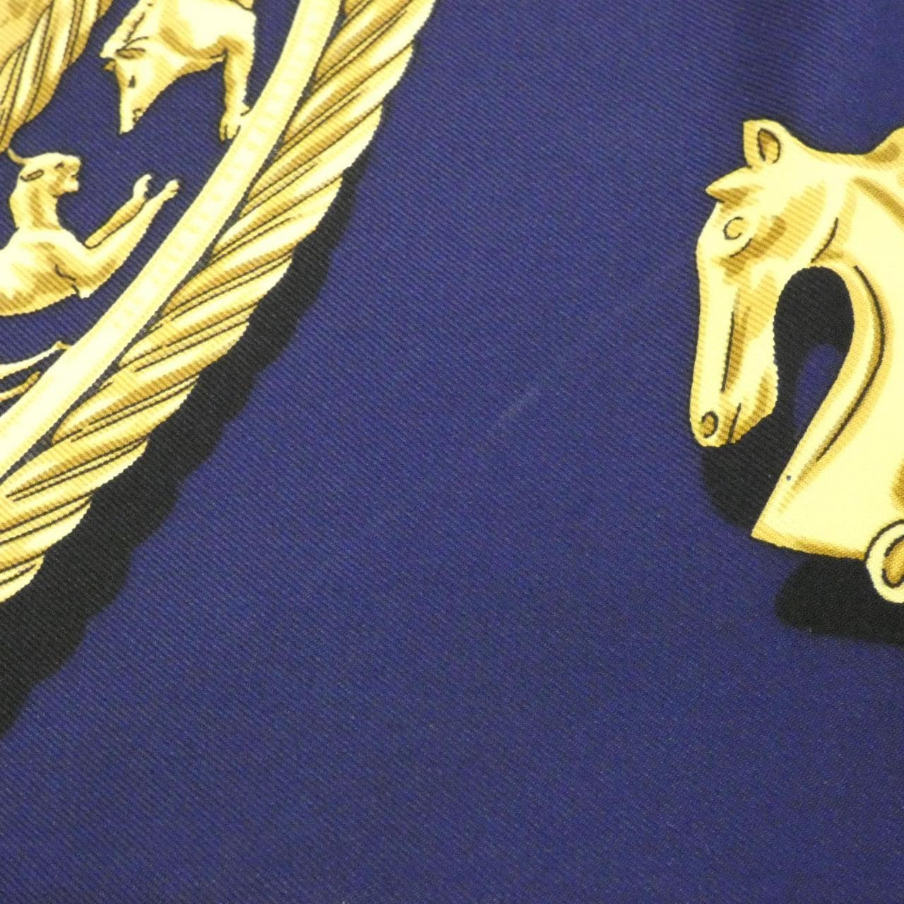 エルメス LES CAVALIERS D'OR カレ スカーフ