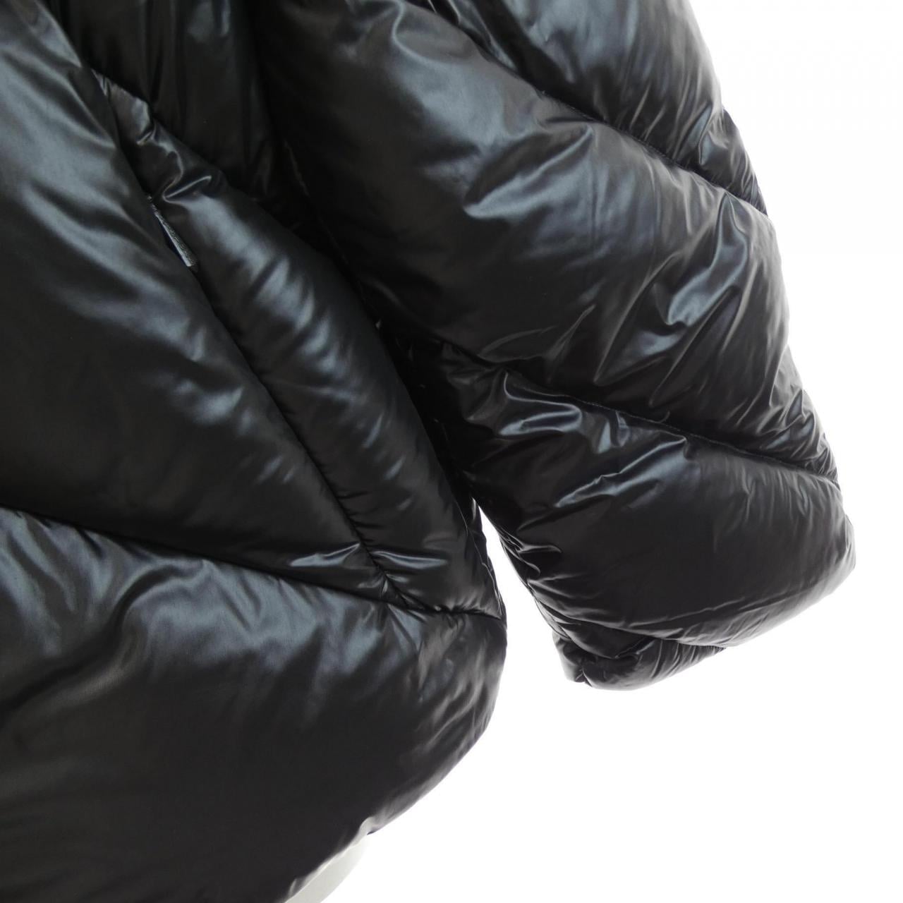 タトラス TATRAS ダウンジャケット