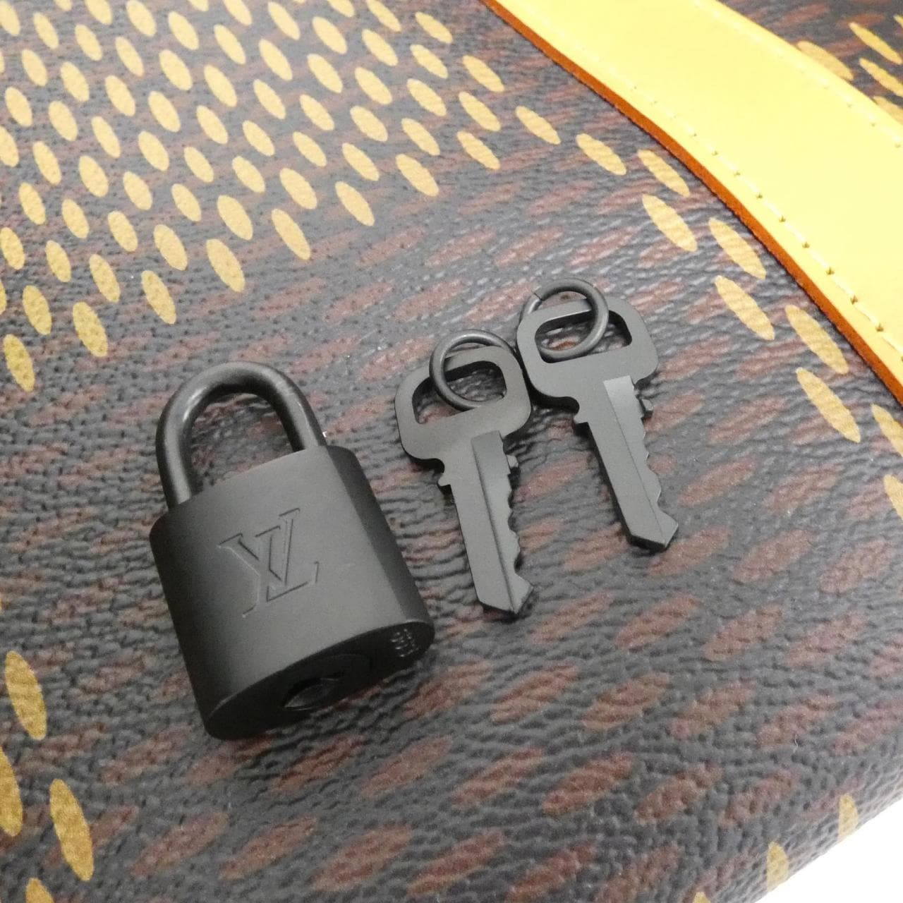 ルイヴィトン ダミエ ジャイアント(LVスクエアード) キーポル バンドリエール 50cm N40360 ボストンバッグ