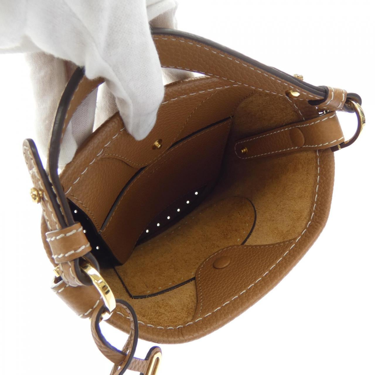 デルボー DELVAUX PIN BUCKET AA0607ATT BAG