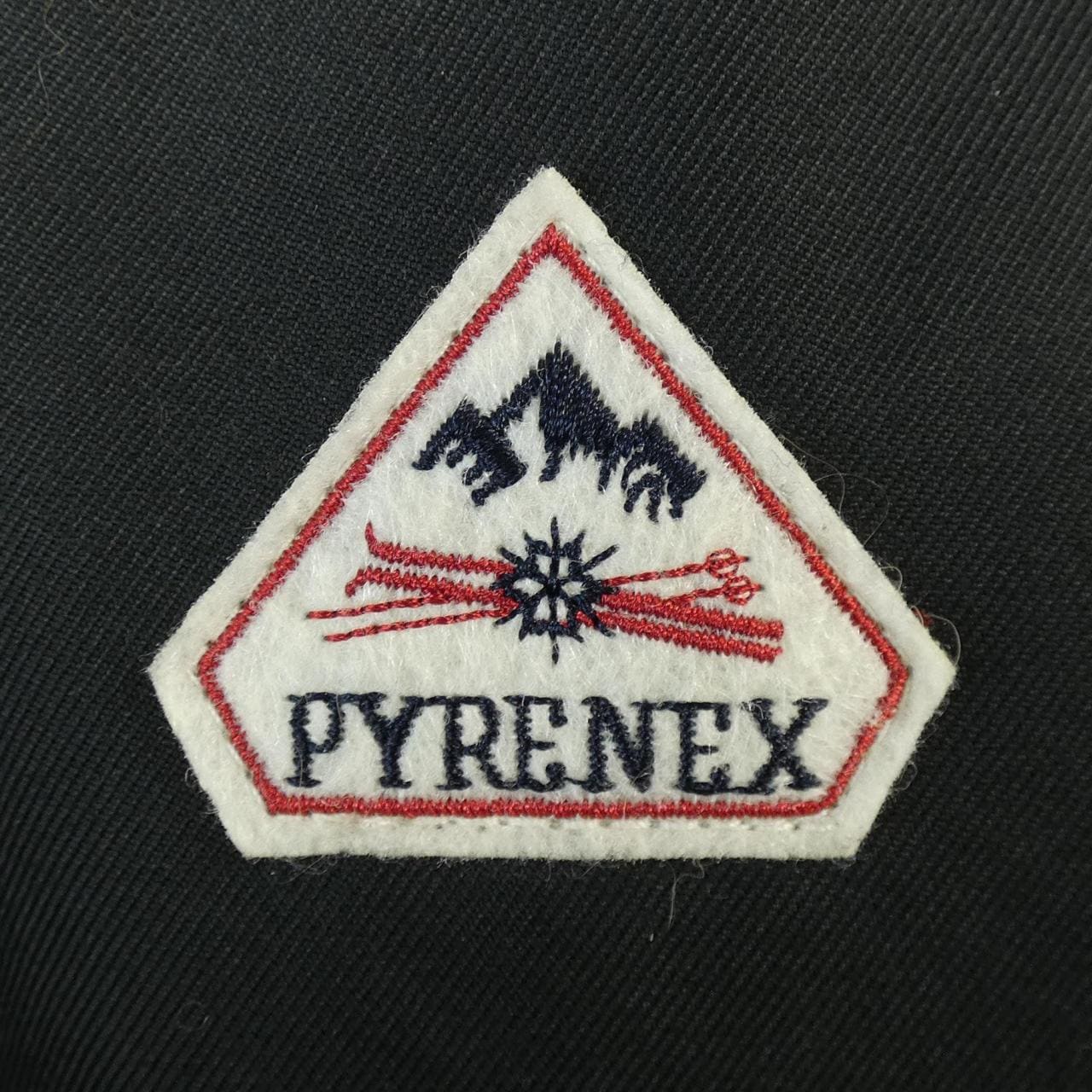 比利牛斯PYRENEX羽绒服