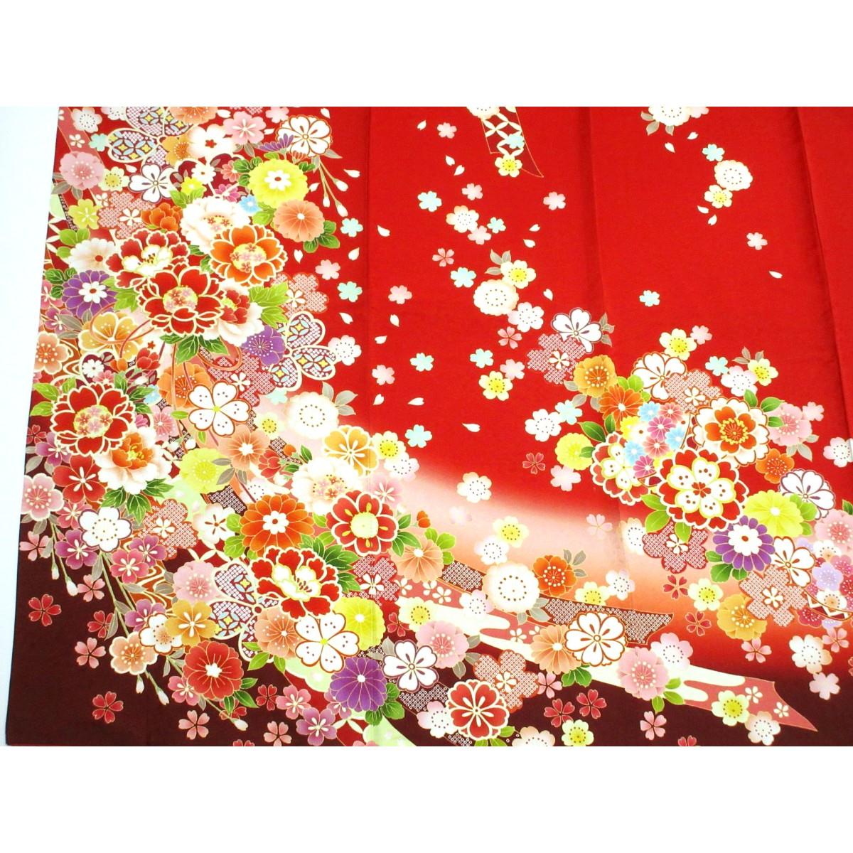 振袖　友禅加工刺繍入り　ボカシ染