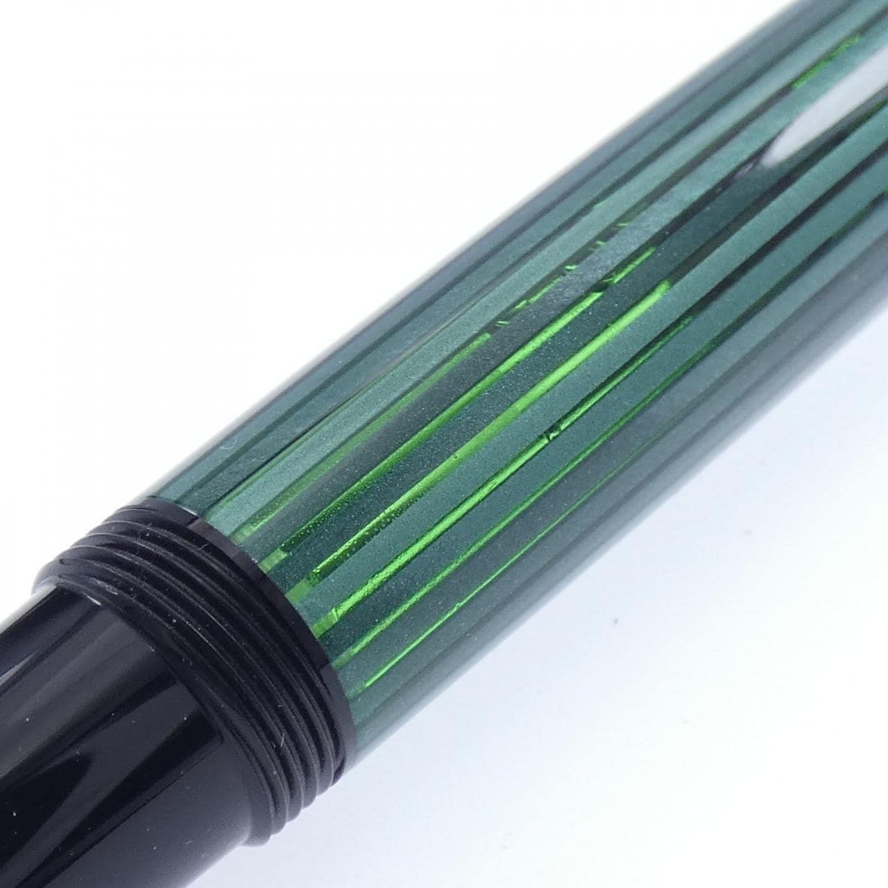 ペリカン スーベレーンM600緑縞 万年筆