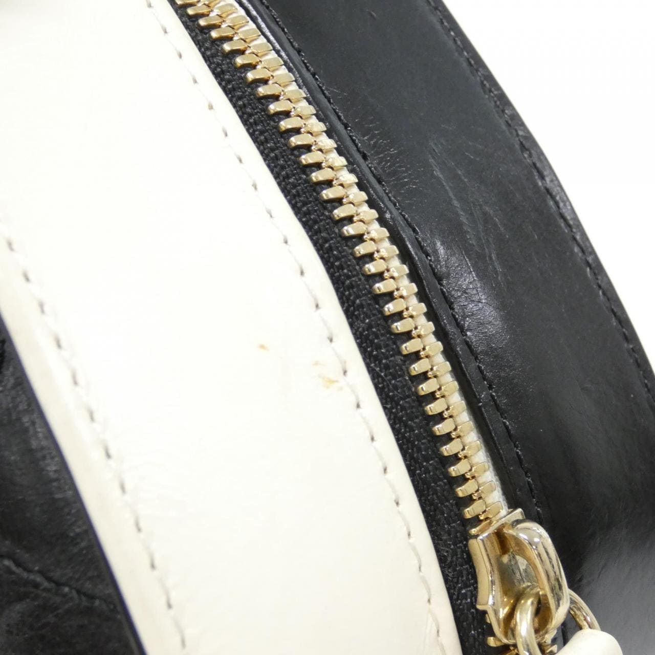 シャネル AS0200 バッグ