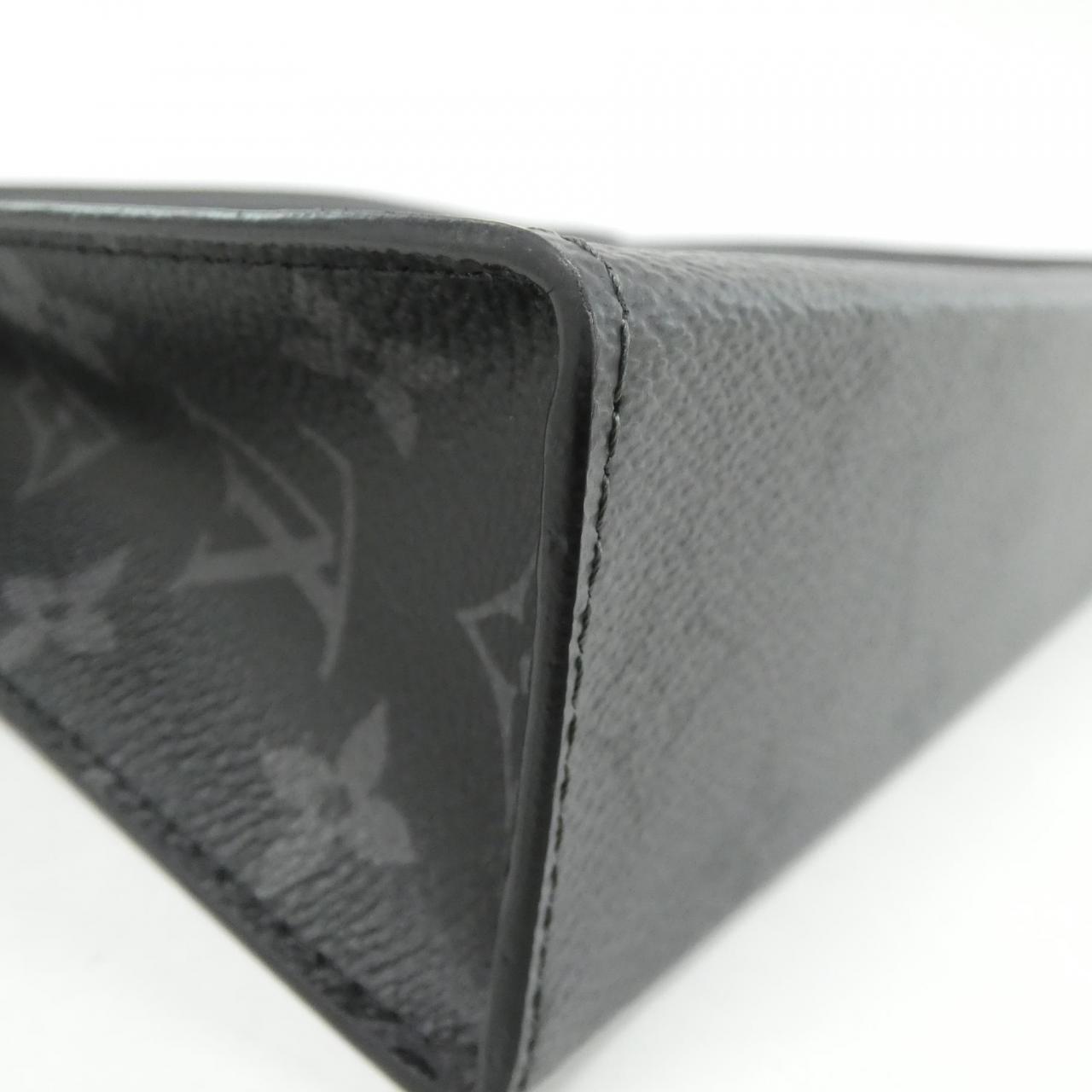 ルイヴィトン モノグラム エクリプス リバース ポシェット ヴォワヤージュ M69535 バッグ