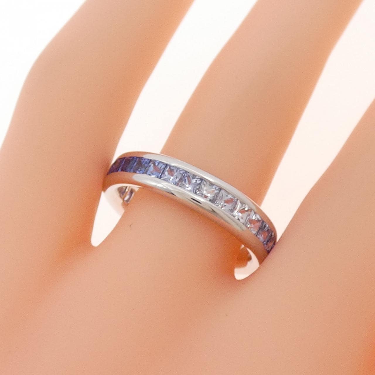 K18WG フルエタニティ サファイヤ リング 2.21CT