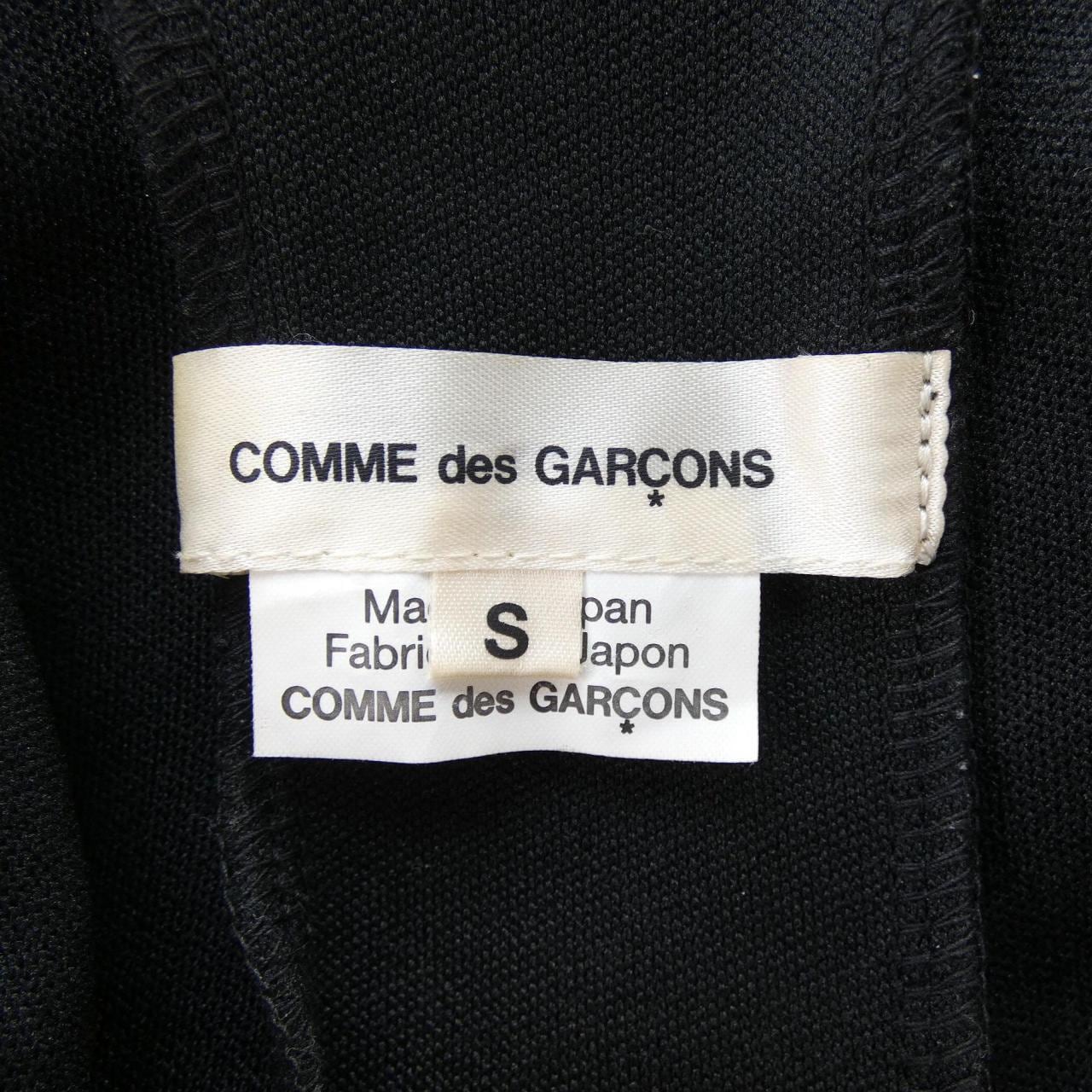 コムデギャルソン COMME des GARCONS GG-T017 トップス