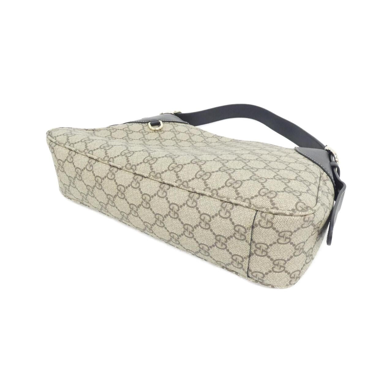 Gucci GG EMBLEM 815218 FAD6L单肩包