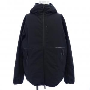 モンクレール MONCLER CARRENAC ダウンジャケット