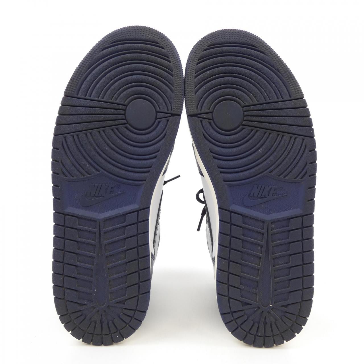 ナイキ NIKE スニーカー