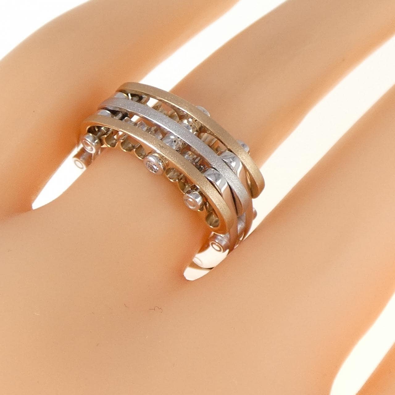 イーノス ダイヤモンド リング 0.04CT