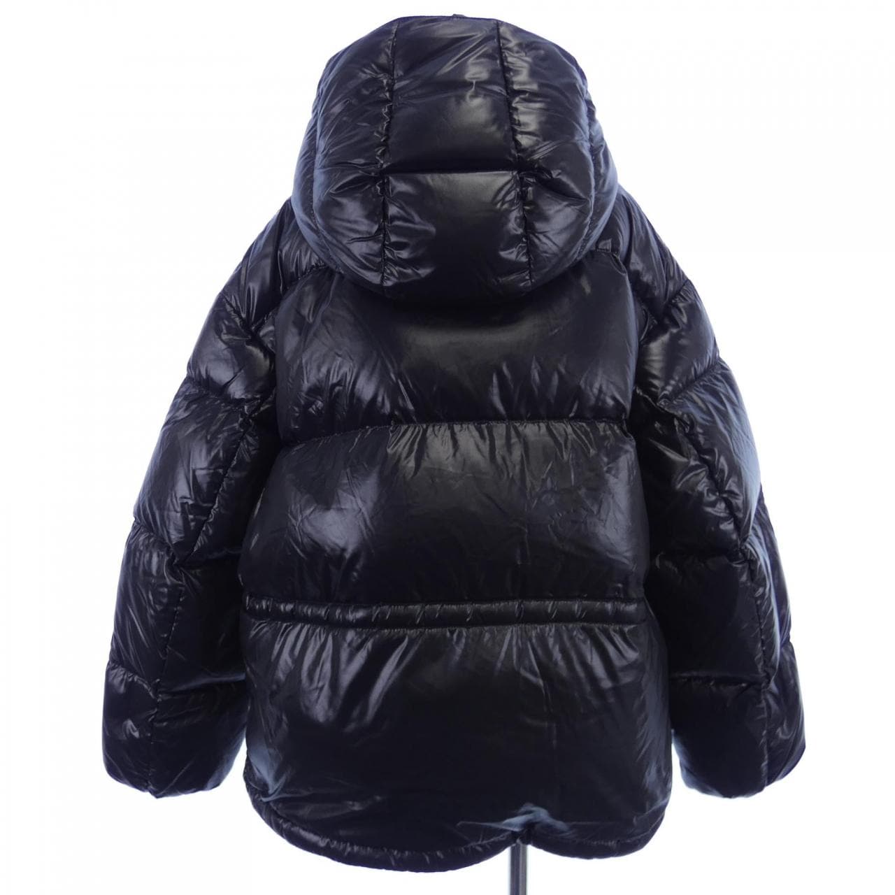 モンクレール MONCLER ダウンジャケット