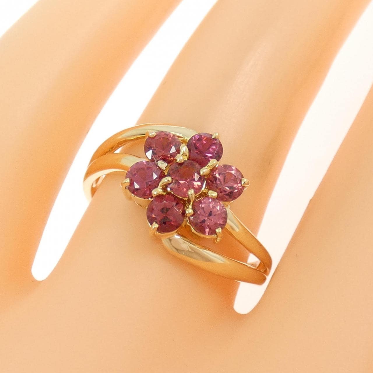 K18YG フラワー ガーネット リング