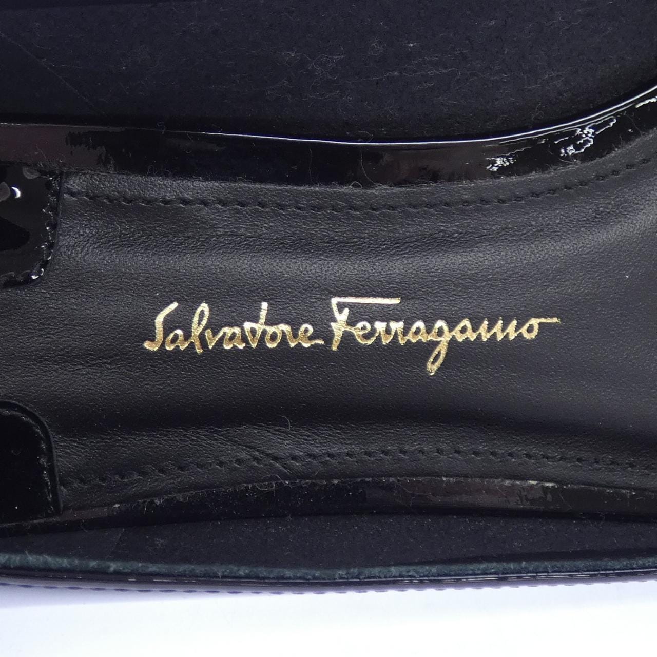 サルヴァトーレフェラガモ SALVATORE FERRAGAMO パンプス