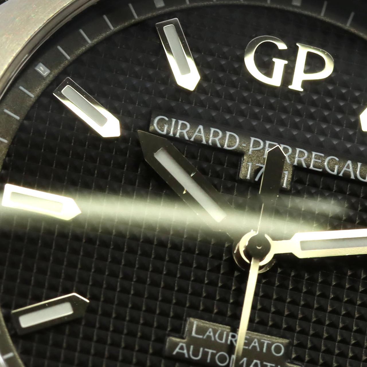 Girard-Perregaux Laureato 81010-11-634-11A SS Automatic