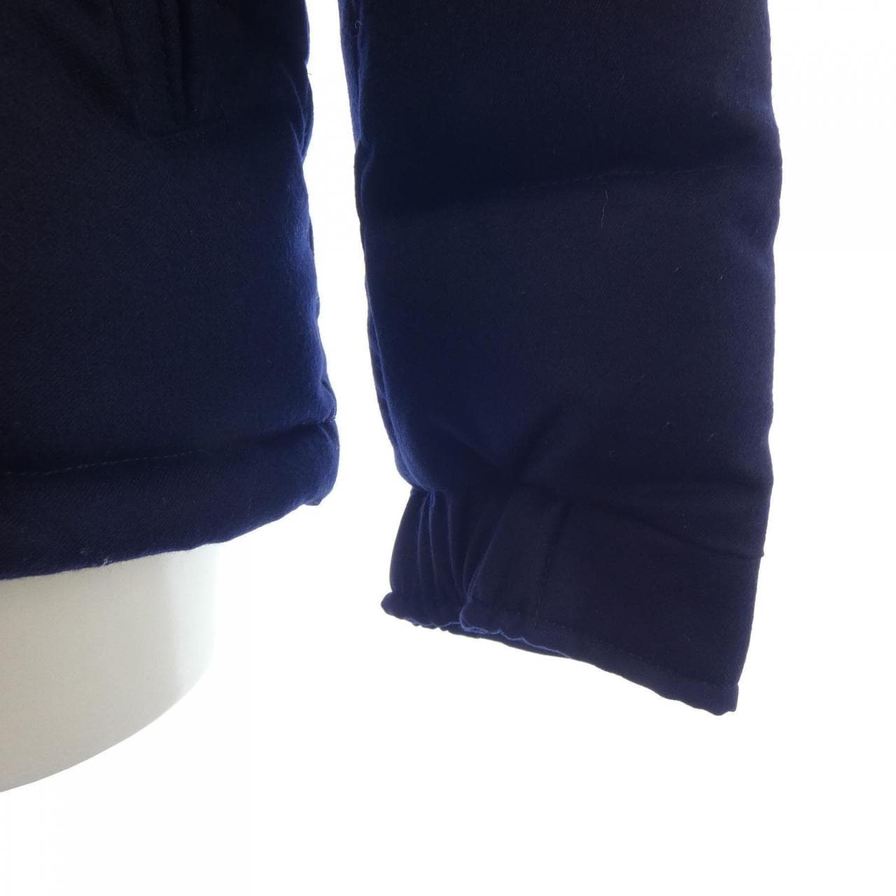 モンクレール MONCLER ダウンジャケット