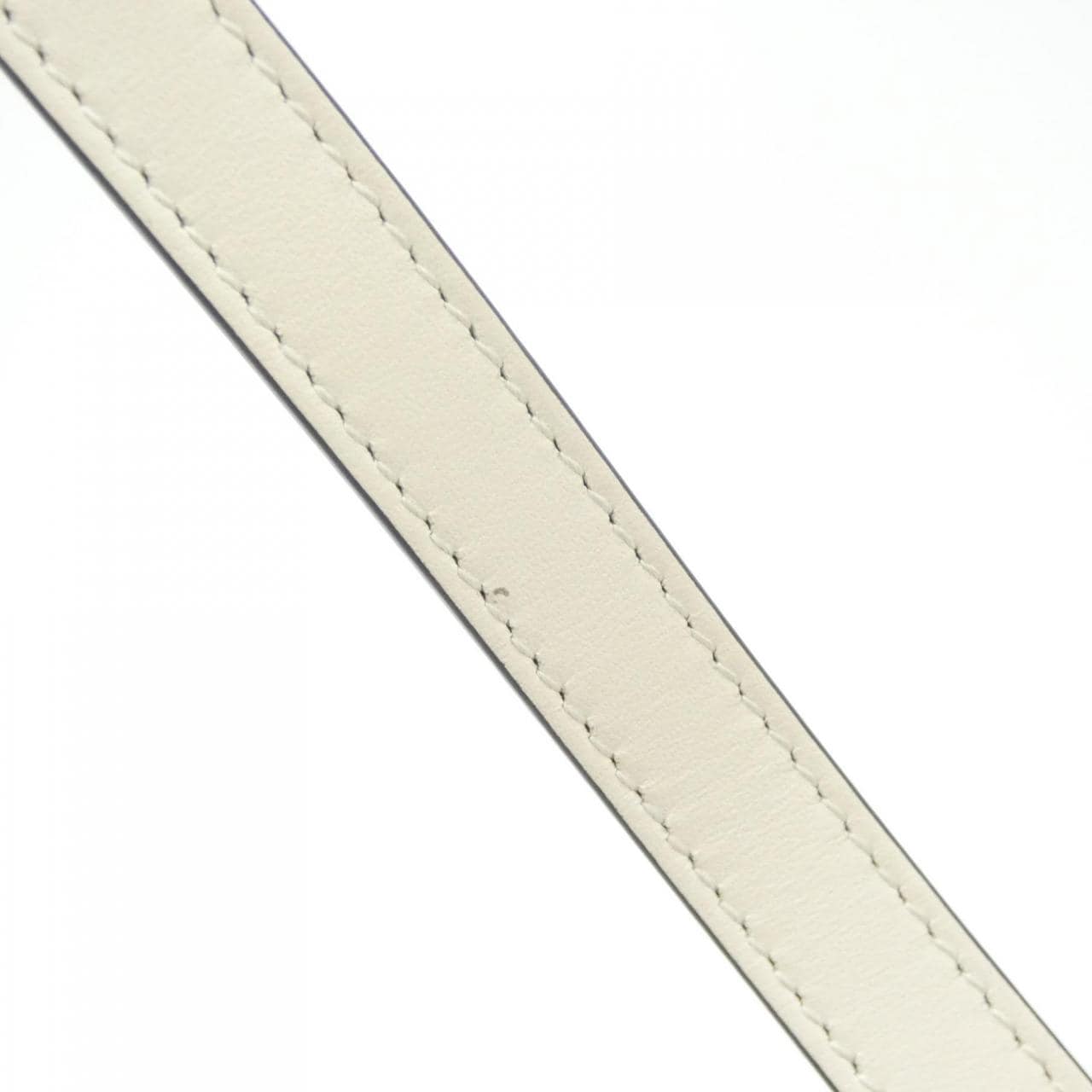 グッチ GG MARMONT 696123 DTDHT バッグ