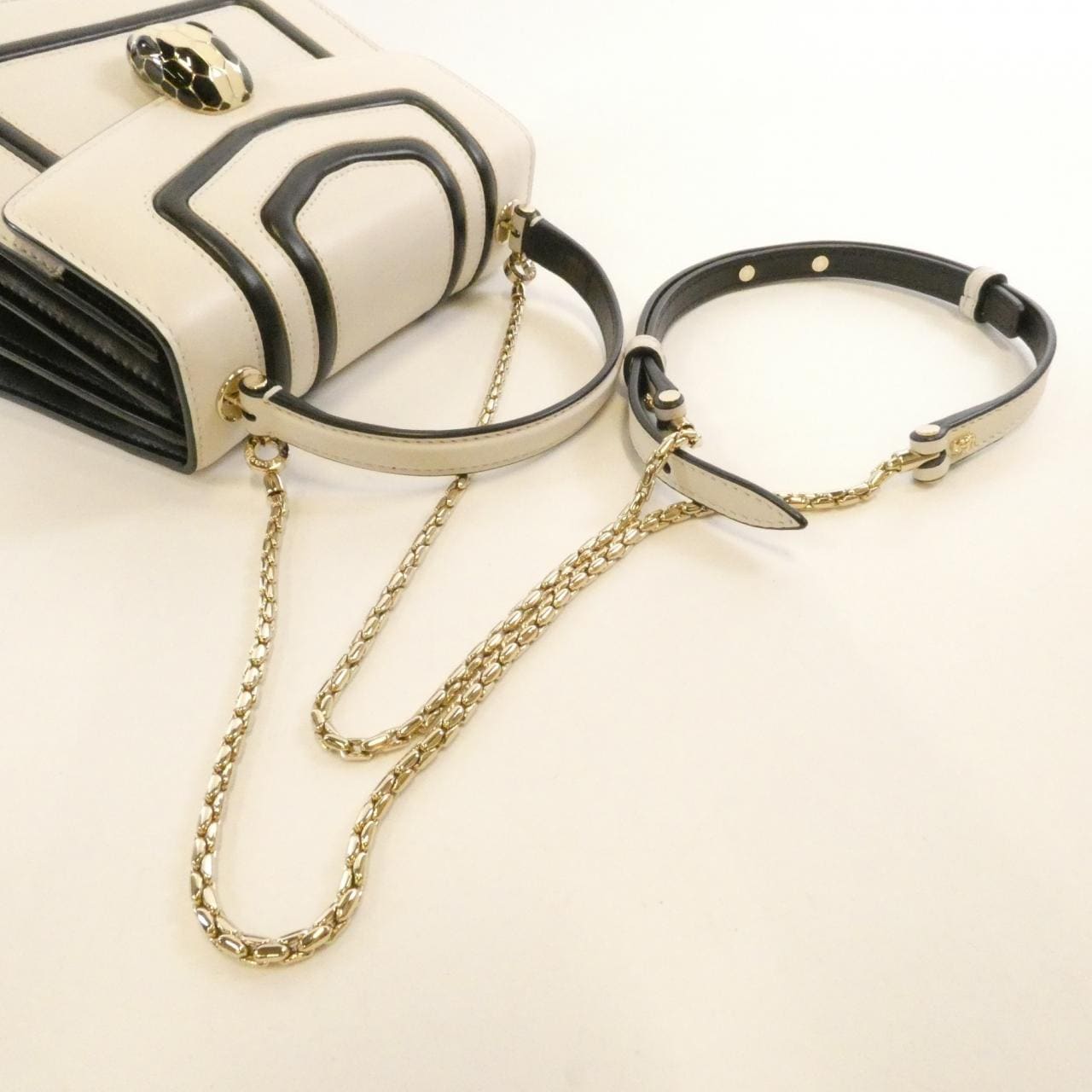 ブルガリ セルペンティ フォーエバー 280962 バッグ