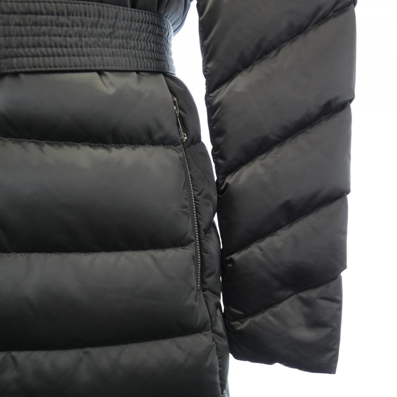 モンクレール MONCLER ダウンコート