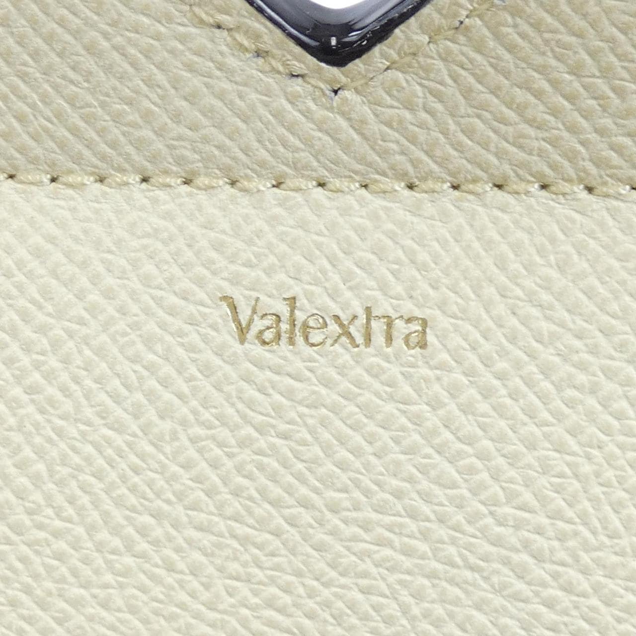 ヴァレクストラ VALEXTRA BAG