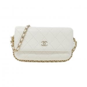 CHANEL accessories (and others)