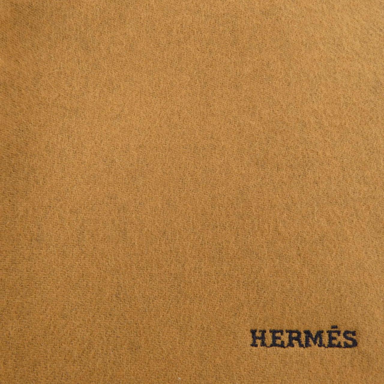 エルメス HERMES レクトヴェルソ RECTO VERSO H393800T MUFFLER