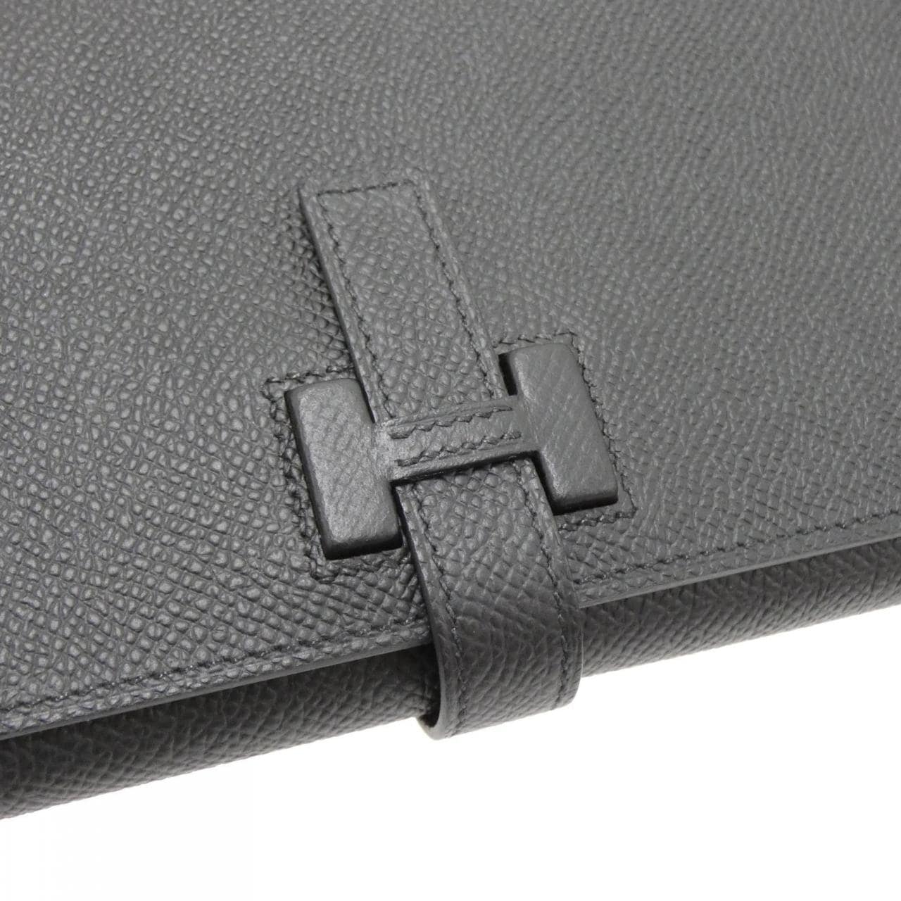 エルメス ニュー アッシュ パッサン トゥタンマン 085819CK 財布
