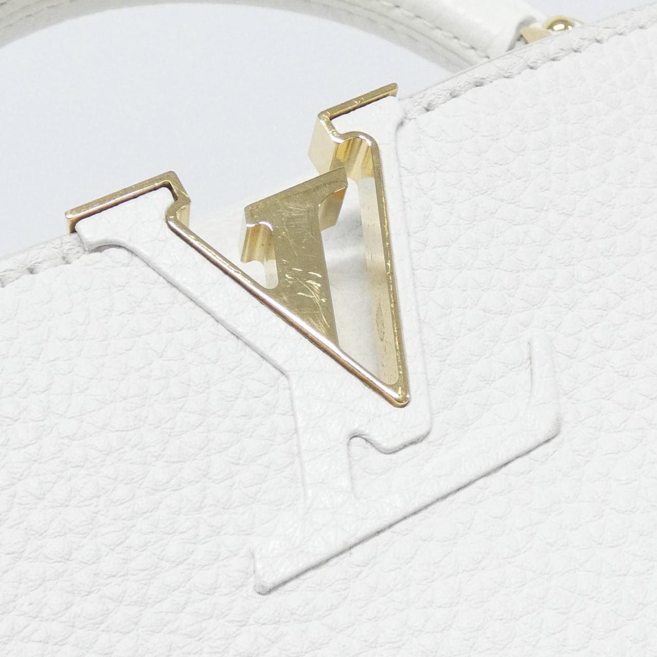 ルイヴィトン カプシーヌ MINI M24733 バッグ