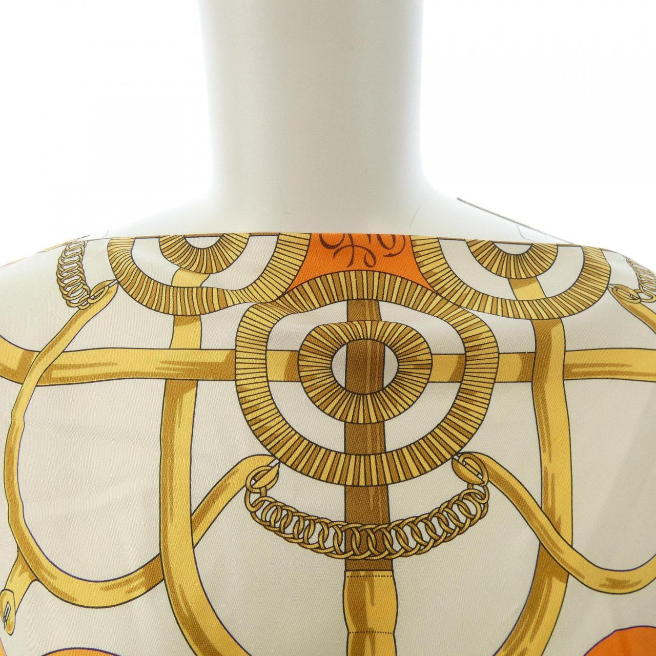 エルメス HERMES EPERON D'OR *4083 ツイルレーヌ ポンチョ